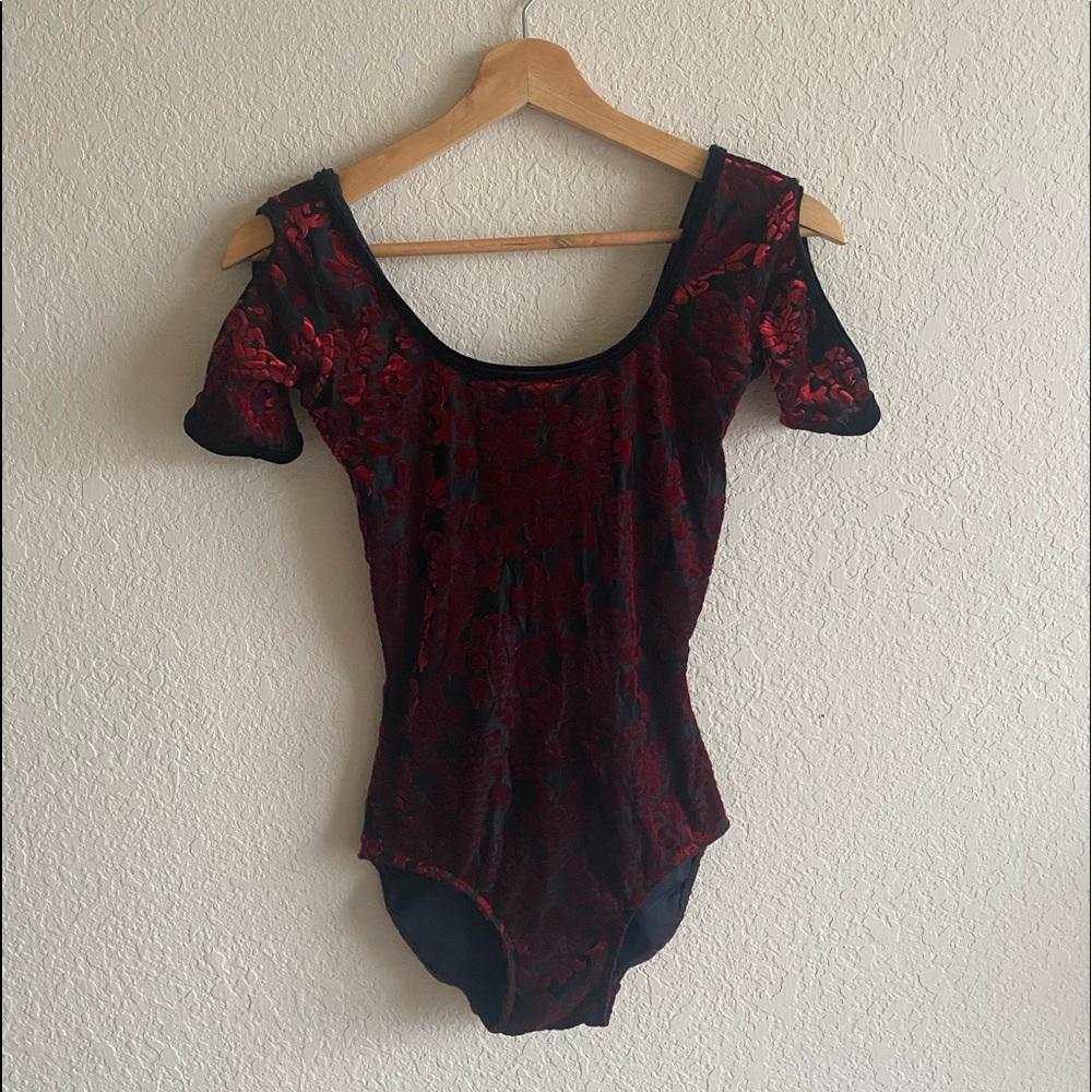 Elevé Velvet Leotard
